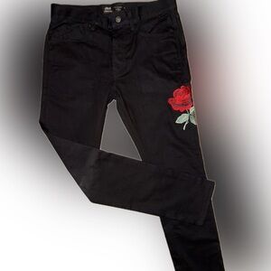 Rose 🌹 Jeans